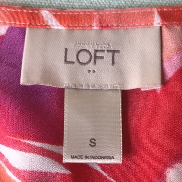 Ann Taylor LOFT Factory Floral Print Ruffled Sleeveless Top‎ - Picture 7 of 10